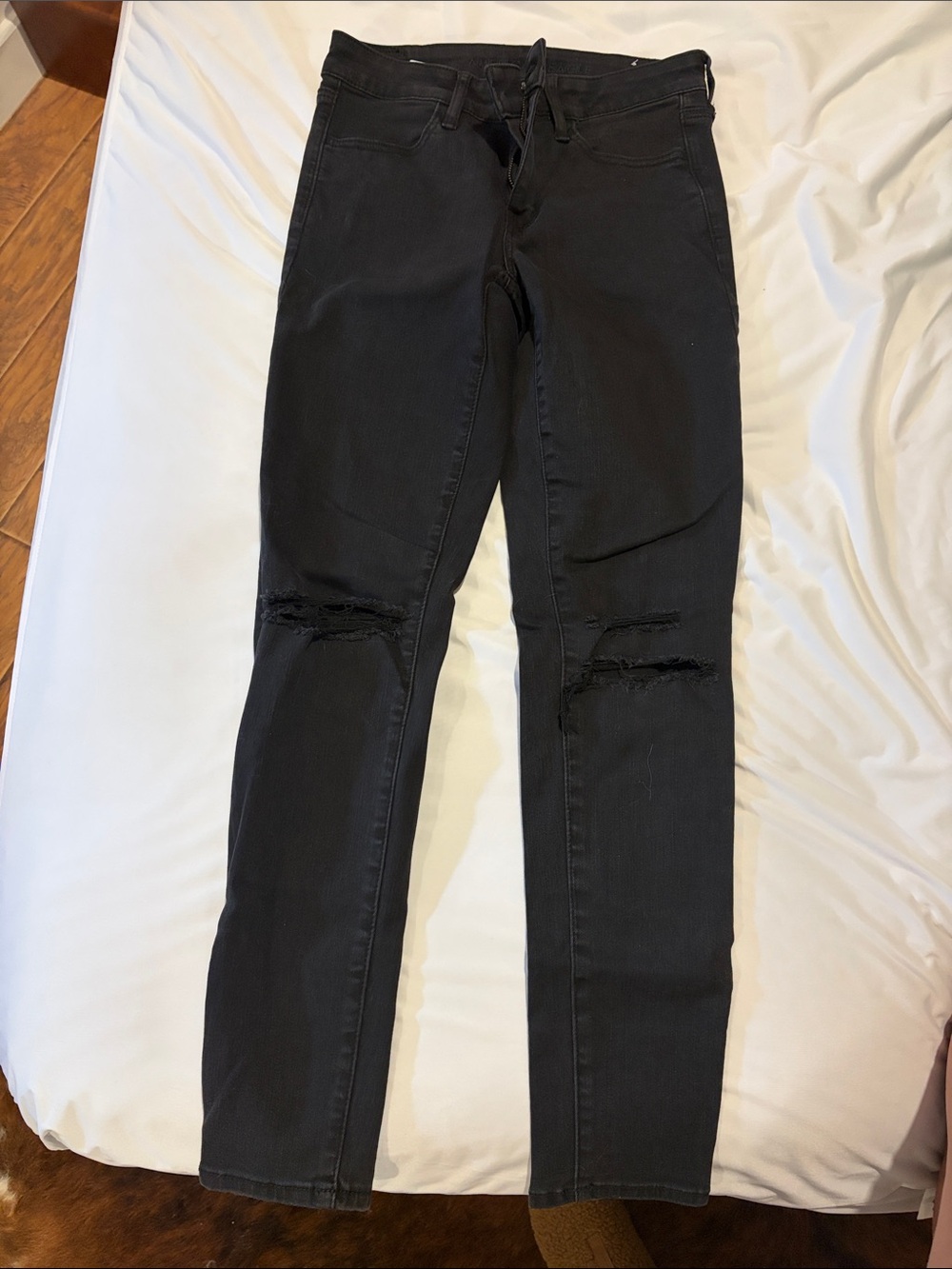 American Eagle Outfitters Black Skinny Distressed Jeans